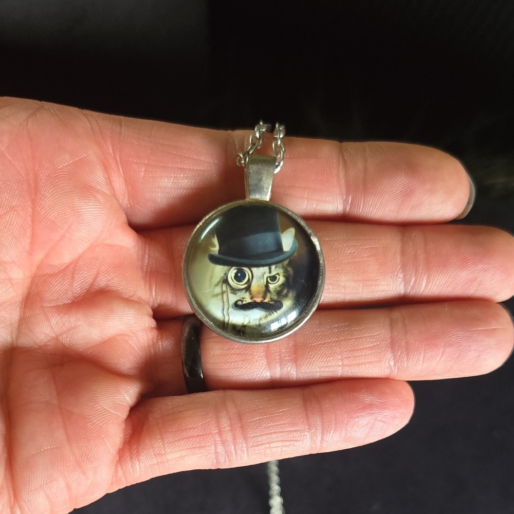 Vintage Style Owl Pendant Necklace
